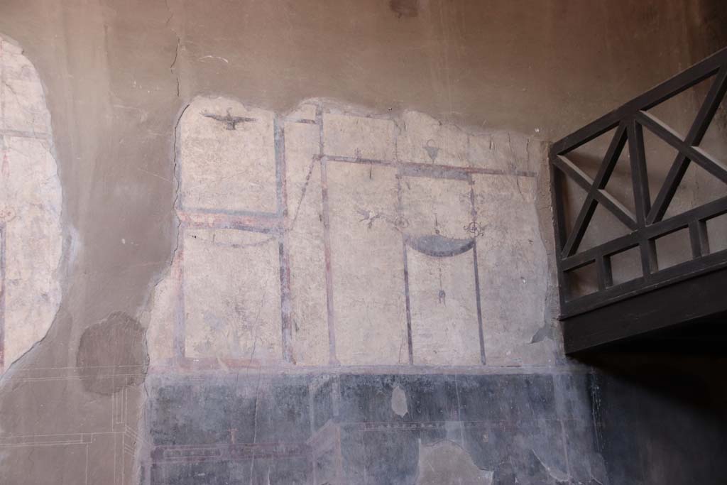 IV.21, Herculaneum. September 2019. Room 24, upper west wall in atrium, at north end.
Photo courtesy of Klaus Heese.